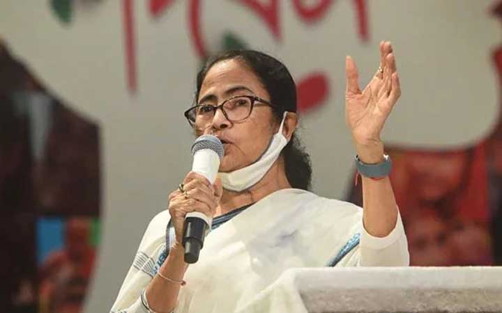 আমাকে লক্ষ্য করে গুলি চালানো হয়েছিল : মমতা